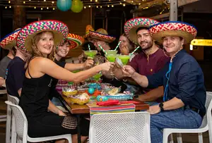 Brisbane Fiesta De Kayak | Night Kayaking & Dining Experience